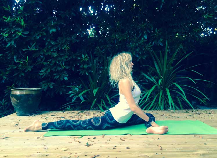 8 Ways To Take Your Yoga Practice Off The Mat & Into The World - Yogamoo™