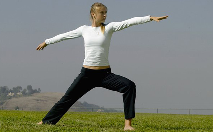 maria-sharapova-pro-athletes-yoga