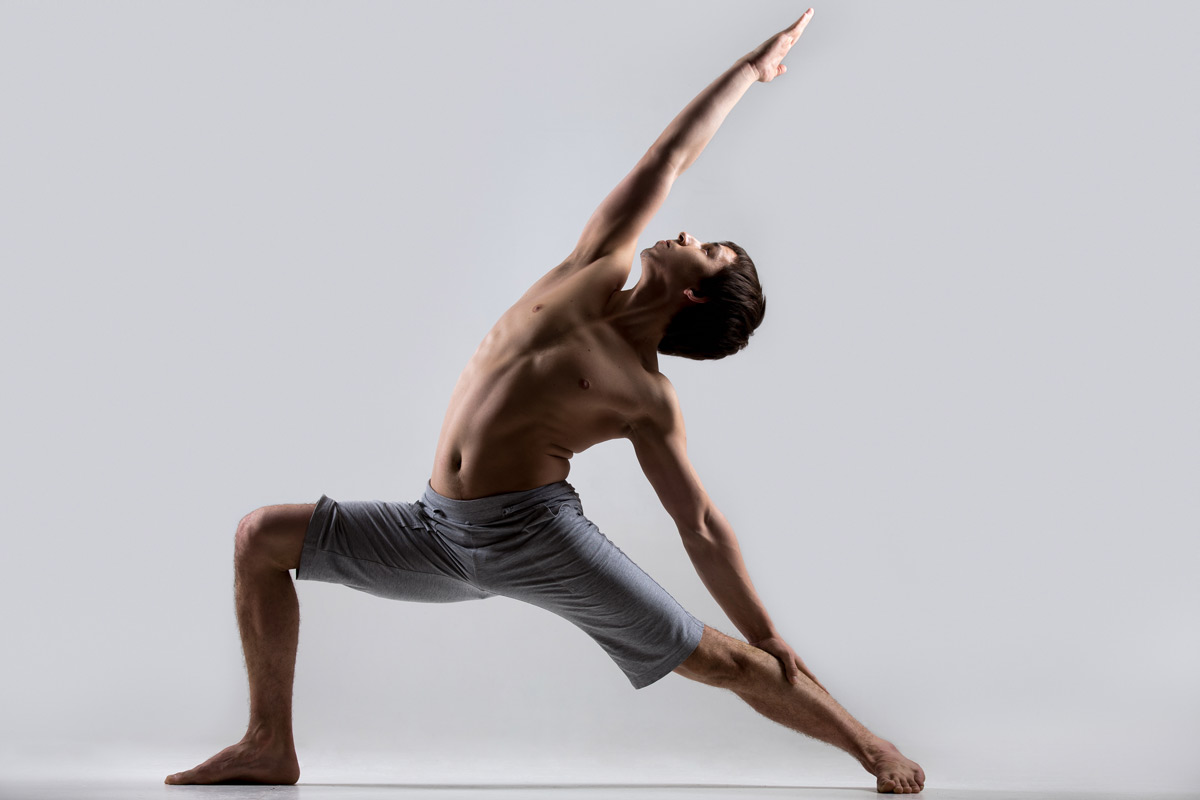 Yoga-for-Men-Perfect-Poses-to-Get-You-Started-3